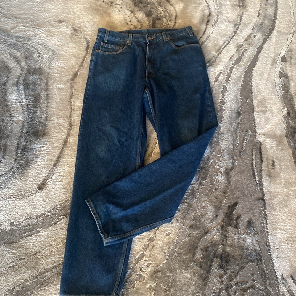 Levi’s relaxed fit medium wash 550 36X33